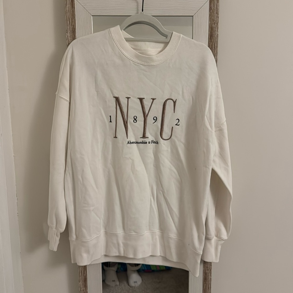 abercrombie crew neck